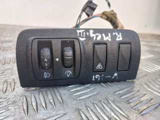 кнопка корректора фар Renault Megane 3 поколение 2010, 1.5 л., K9K 836, дизель, МКПП, 648450001R