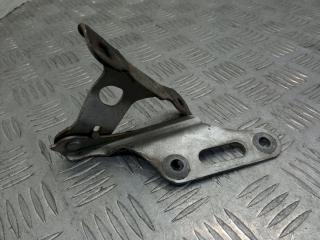 петля капота Honda Civic 7 поколение 2001