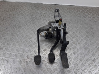 узел педальный (блок педалей) Volkswagen Passat B5 2000, 1.8 л., i, ADR, бензин, 8D1721117E