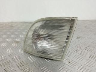 поворотник левый Mercedes-Benz Vito W638 2001, -