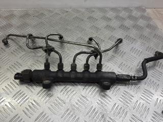 топливная рампа Toyota Avensis 2 поколение (T250) 2005, 2.2 л., D