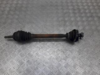 полуось передняя левая (приводной вал, ШРУС) Renault Sandero 1 поколение 2011, 1.4 л., i