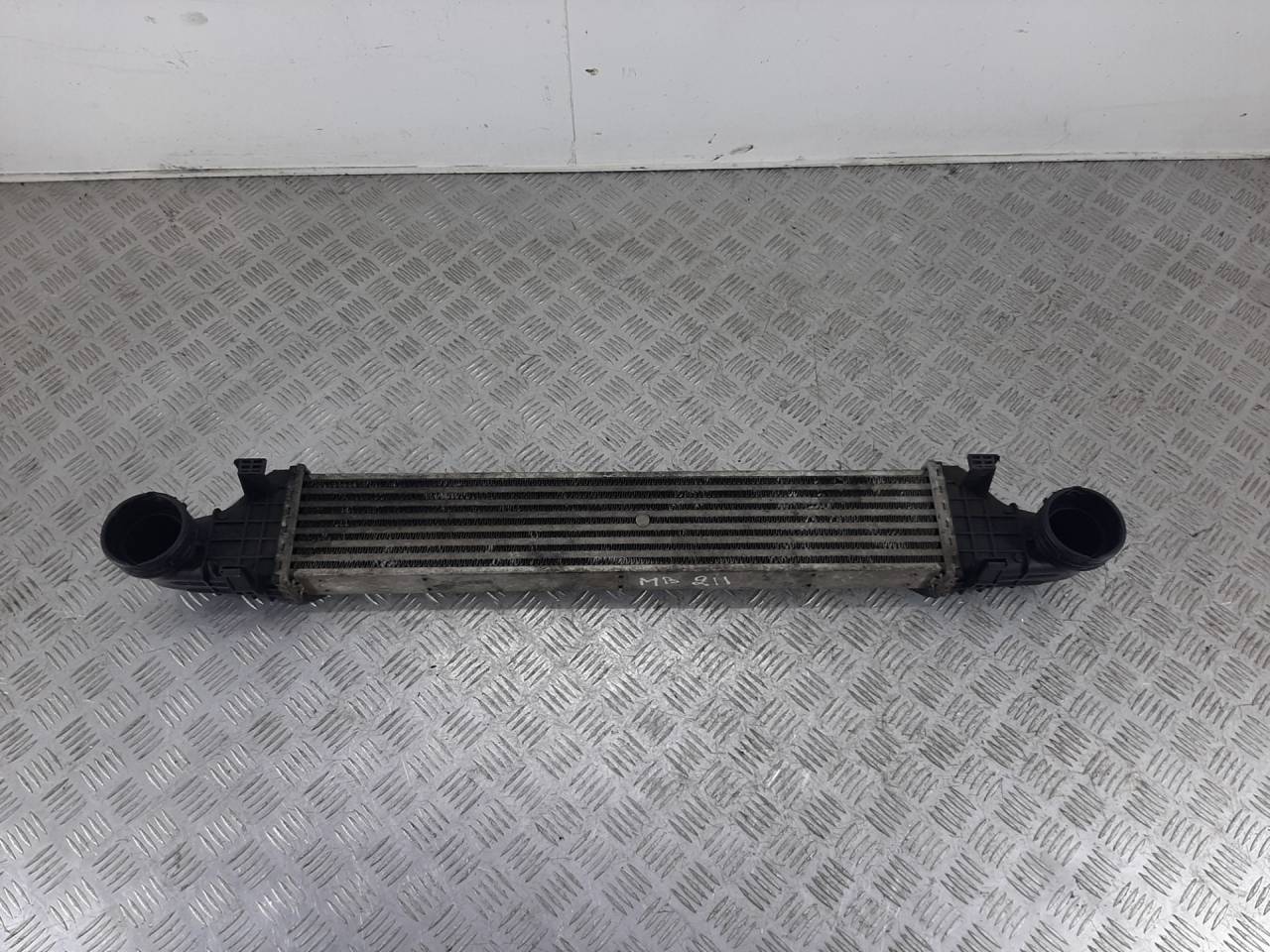 интеркулер Mercedes-Benz E-Класс W211/S211 2004, 2.2 л., дизель, A2115001002 - фото №1