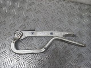 петля капота Chrysler Voyager 4 поколение 2004