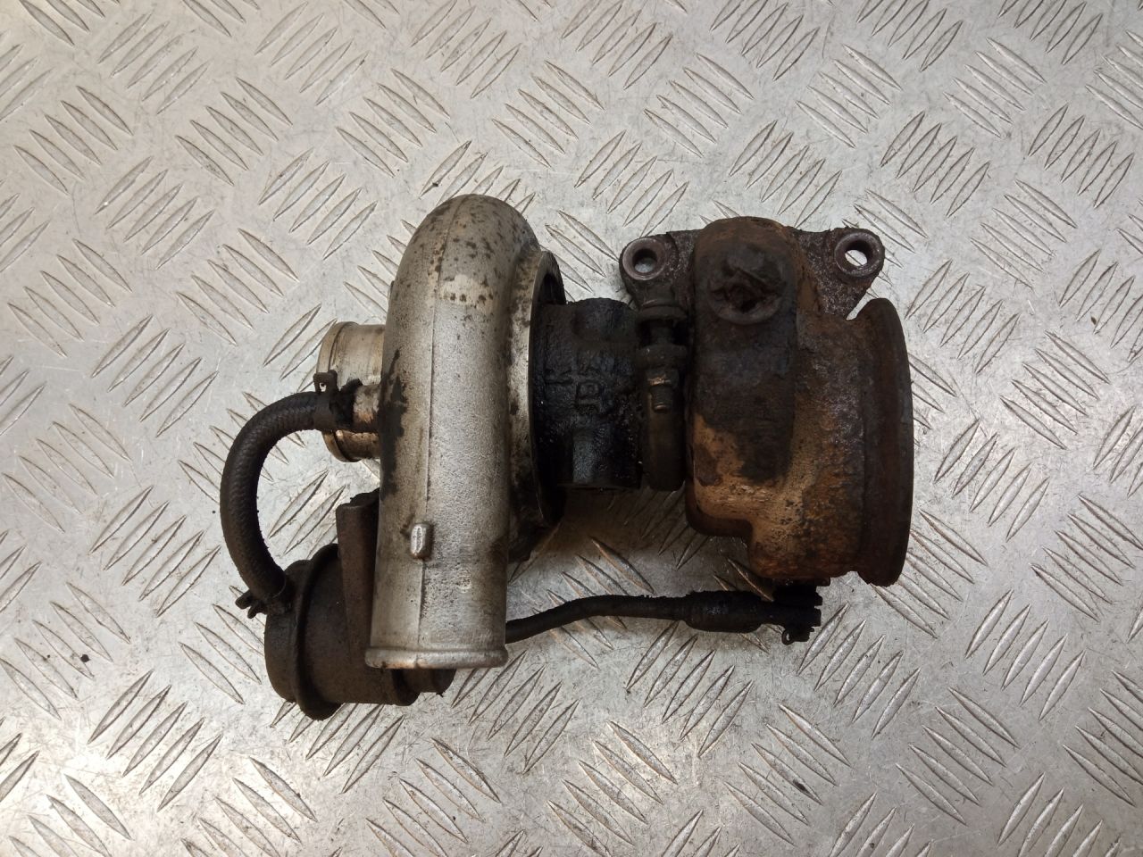 турбина Ford Transit 7 поколение 2010, 2.2 л., TDCi, дизель, 6U3Q-6K682-AF - фото №1