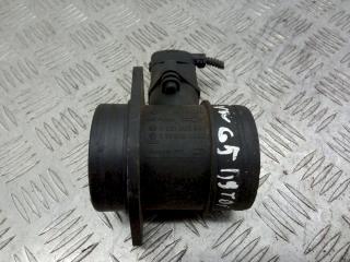 расходомер воздуха Volkswagen Golf 5 поколение 2008, 1.9 л., TDi, 281002531