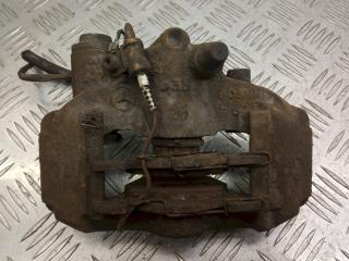 суппорт задний правый Mercedes-Benz Vito W638 2000