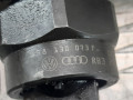 форсунка Volkswagen Golf 4 поколение 2002, 1.9 л., TDi, дизель, 038130073F - фото №4