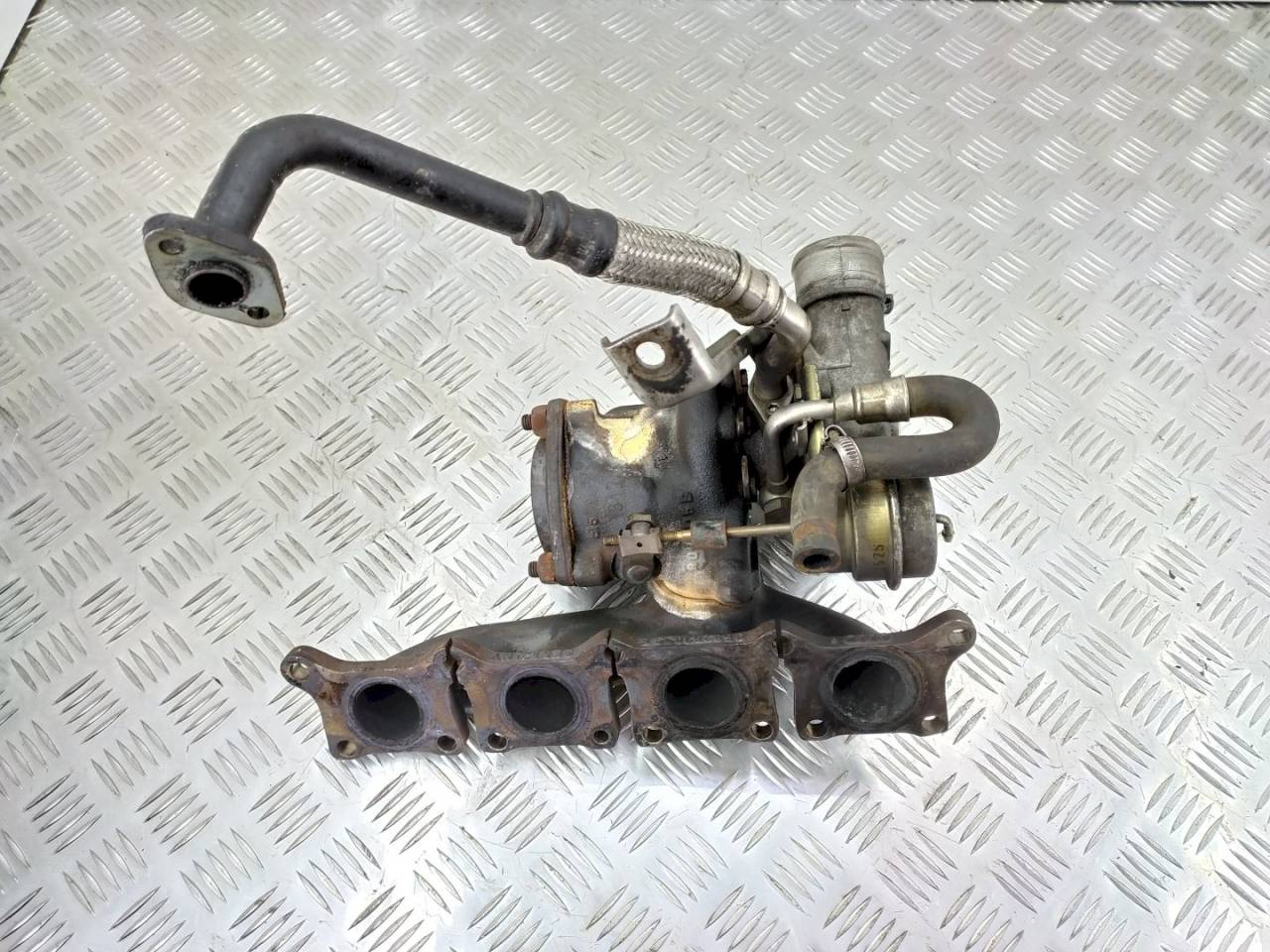 турбина Audi A4 B5 1998, 1.8 л., Ti, 058145703H - фото №1