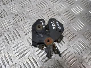 замок капота Volvo V70 2 поколение 2002, 2.4 л., B 5244 T3, бензин, МКПП, 9483765