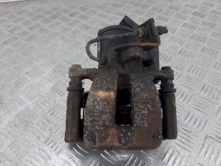 суппорт задний левый Volkswagen Passat B6 2006