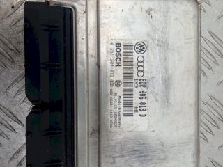 блок управления двигателем Audi A4 B5 1999, 1.8 л., i, 8D0906018D