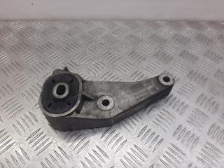 подушка крепления двигателя Opel Corsa C 2003, 1.2 л., i, 13117089JA