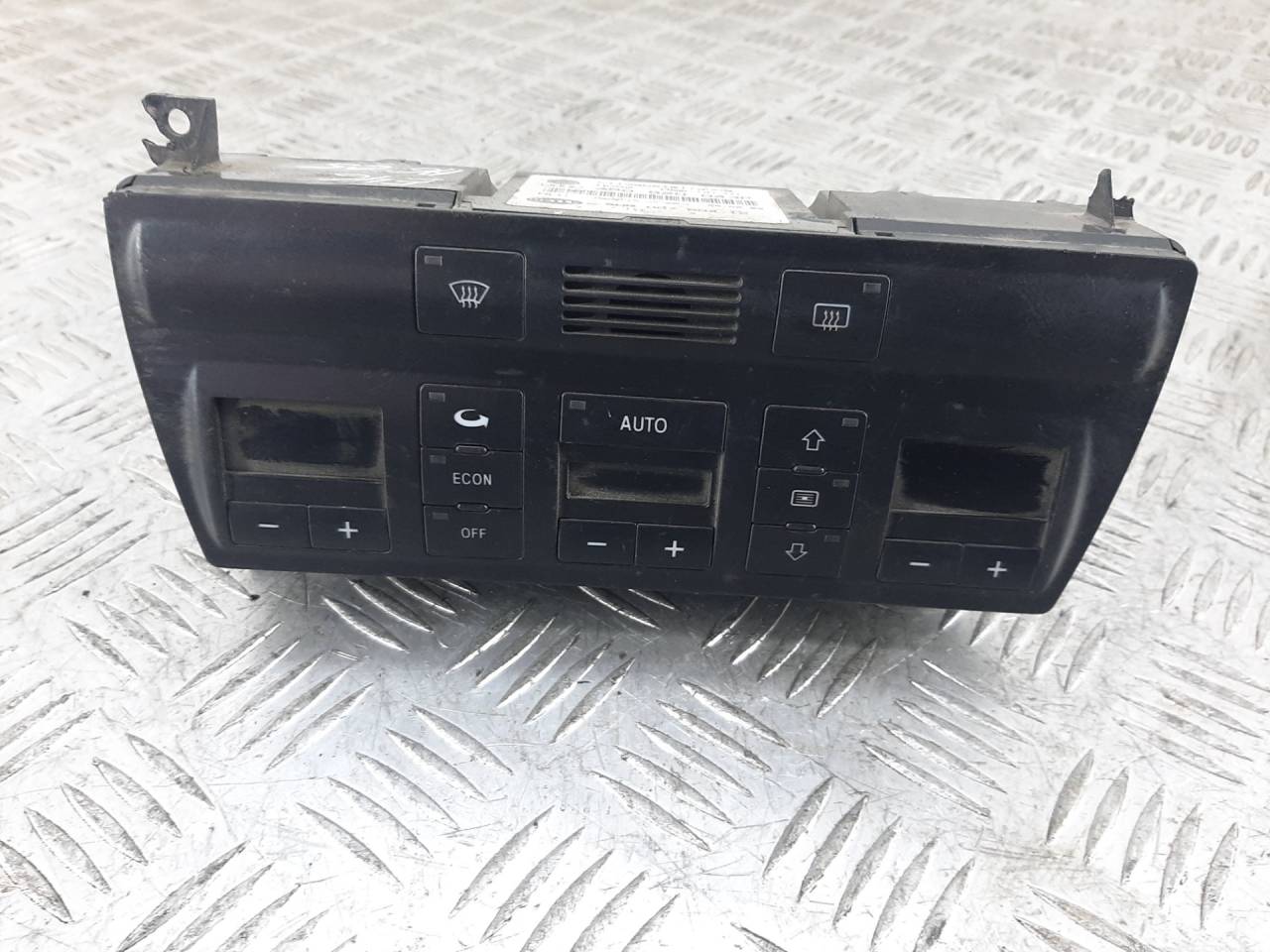 блок управления печки / климат-контроля Audi A6 4B/C5 1999, 4B0820043P - фото №1