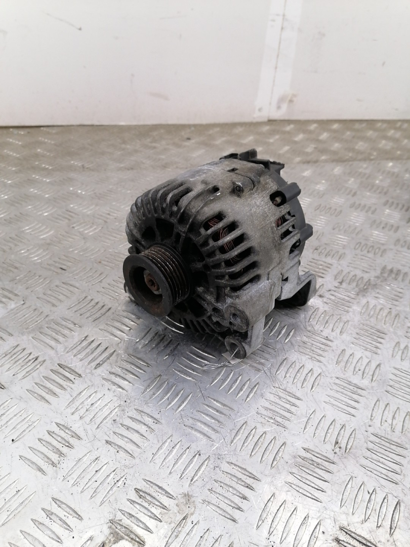 генератор BMW 3 серия E90/E91/E92/E93 2006, 2.0 л., дизель, 2543306B - фото №1