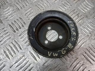 шкив помпы Volkswagen Golf 3 поколение 1996, 1.9 л., TDi, дизель, 037121031A