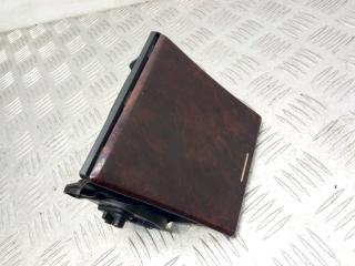 пластик Mercedes-Benz E-Класс W210/S210 1998, E9413126