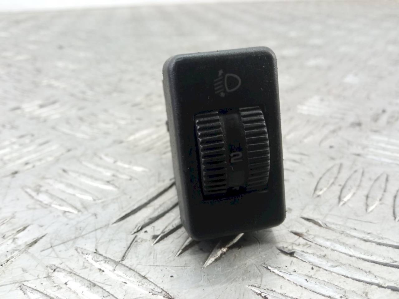 кнопка корректора фар Volkswagen Transporter T4 1994, 701941333 - фото №1