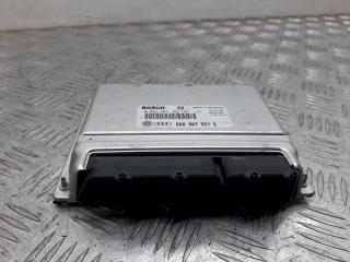 блок управления двигателем Audi A4 B5 1996, 1.8 л., i, 8D0907557S