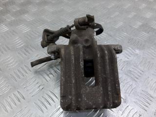 суппорт задний левый Audi A4 B5 1999