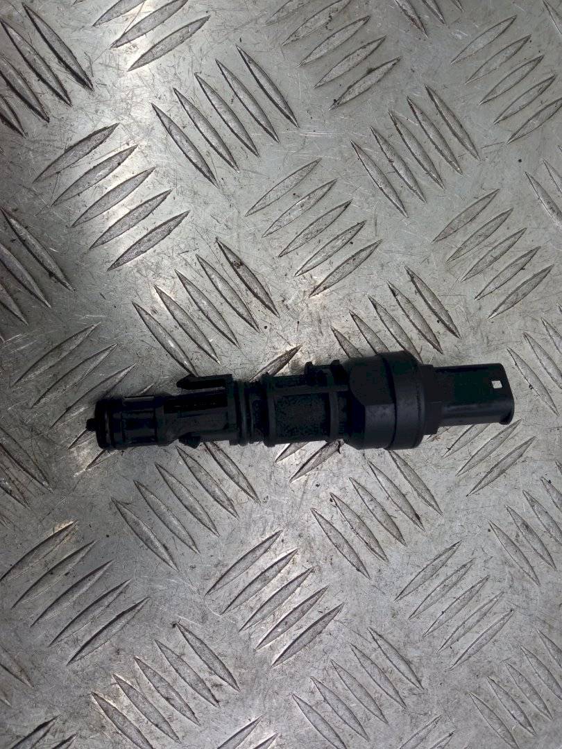 датчик скорости Renault Kangoo 1 поколение 2001, 7700418919 - фото №1