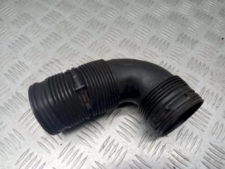 патрубок воздушного фильтра Volkswagen Sharan 1 поколение 1999, 1.9 л., TDi, 7M0129827AA