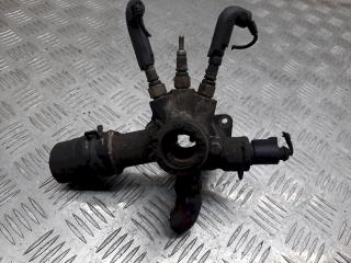 корпус термостата Volkswagen Golf 4 поколение 2002, 1.9 л., TDi, 038121133A