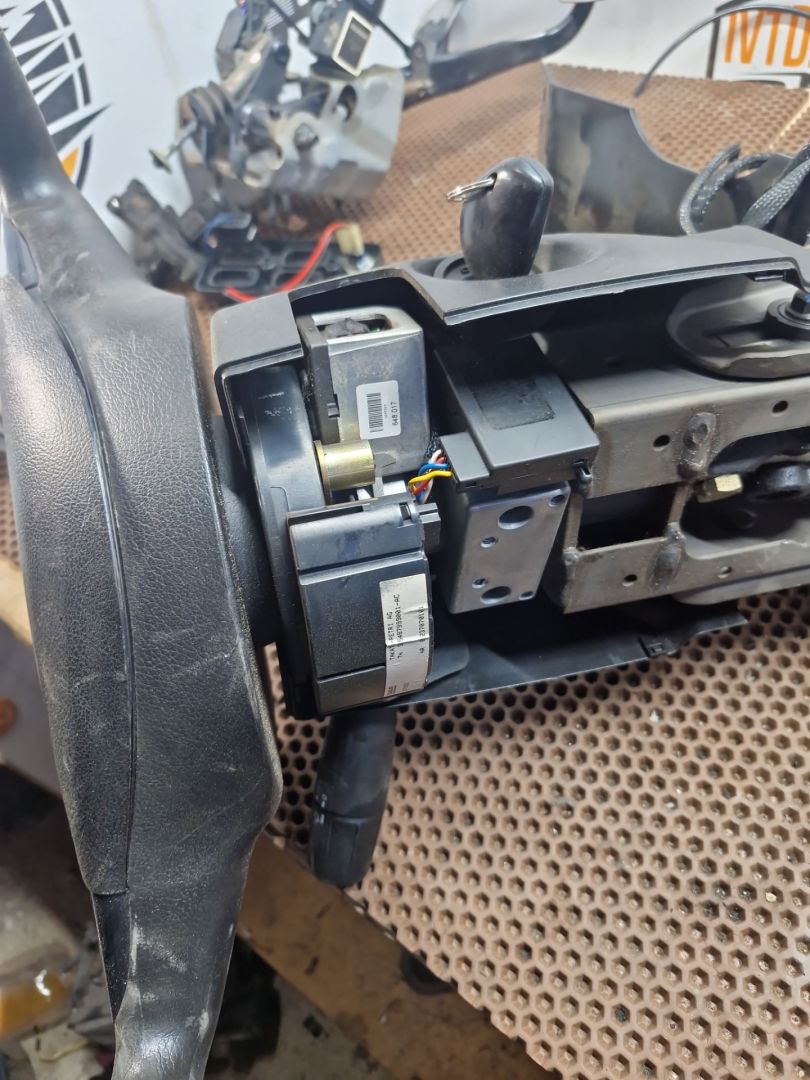 шлейф руля DAF XF 105 1 поколение 2009, 1677033 - фото №1