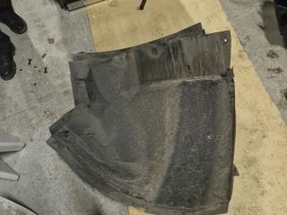 крыло переднее правое Renault Magnum 3 поколение 2005, 5010574319