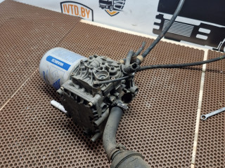 кран масловлагоотделителя (разгрузка) Renault Magnum 3 поколение 2004, K061964