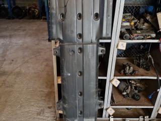 воздухозаборник DAF XF 105 1 поколение 2009, 1326237