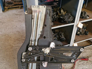 стеклоподъемник электрический передний правый MAN TGX 1 поколение 2010