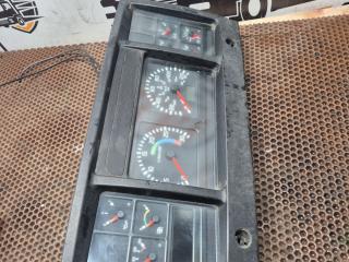 щиток приборов (приборная панель) Volvo FL 1 поколение 2003