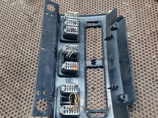 накладка на торпедо (консоль) DAF 95 2 поколение (XF) 2004, 1304866