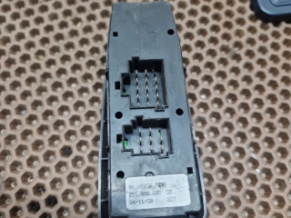 блок управления стеклоподъемниками MAN TGX 1 поколение 2008