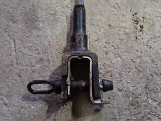 крюк буксировочный Volvo FH 2 поколение 2005