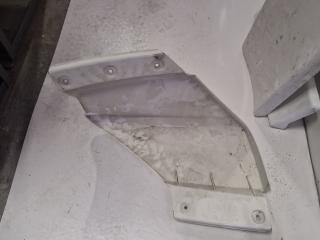 дефлектор (обтекатель) кабины DAF XF 105 2 поколение 2017, 2182118RH, 2182118