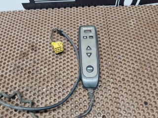 пульт управления пневмоподвеской Renault Midlum 1 поколение 2004