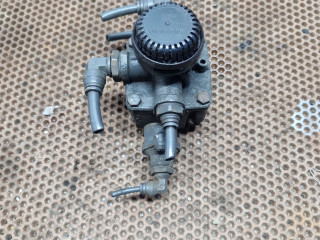 Клапан ускорительный Renault Magnum 3 поколение 2005