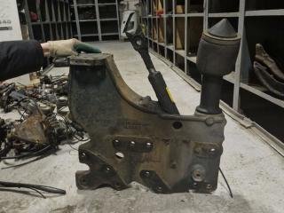 кронштейн кабины Renault Magnum 4 поколение 2012, 5010574082