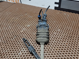 кран уровня подвески Volvo FH 4 поколение 2015, 4640070250