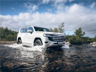 Toyota Land Cruiser 11 поколение J200 [2-й рестайлинг]
