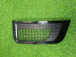 Наружная вентиляционная решетка Land Rover Defender 2 поколение 2020, LR146278