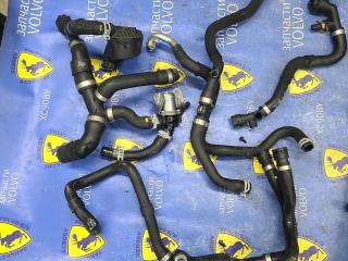 патрубок радиатора Volvo v90 cross country 1 поколение [рестайлинг] 2022, 2.0 л., B 4204 T, бензин, АКПП, универсал, полный привод, правый руль, 32339122, 32249715, 32324167, 32222659, 32249934