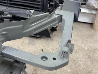 крепление фары левой Volvo XC40 1 поколение 2020, 2.0 л., бензин, внедорожник 5 дв., полный привод, 32318691