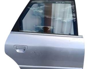дверь задняя правая Audi A6 4A/C4 1997, универсал