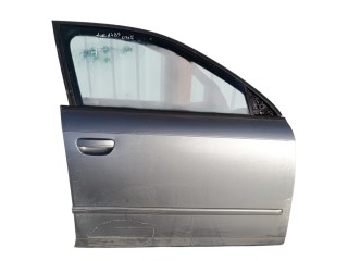 дверь передняя правая Audi A4 B7 2007