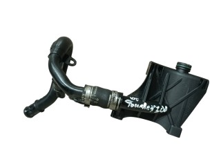 фланец (тройник) системы охлаждения Volkswagen Touareg 1 поколение 2006, 3.0 л., дизель