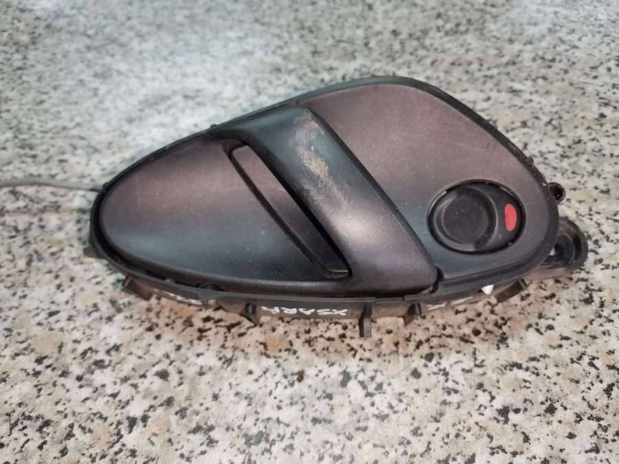 ручка внутренняя задняя правая Citroen Xsara 1 поколение 1997, 1.8 л., i, бензин, хетчбэк 5 дв. - фото №1