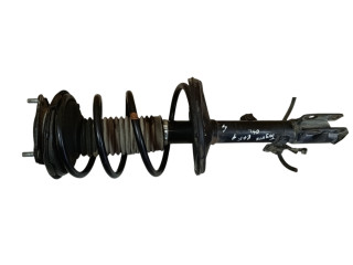 стойка передняя левая Toyota RAV4 2 поколение (XA20) [рестайлинг] 2004, 2.0 л., дизель